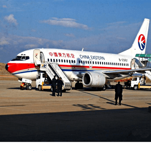 佛山机场空运航空快运业稳步发展的原因是什么？
